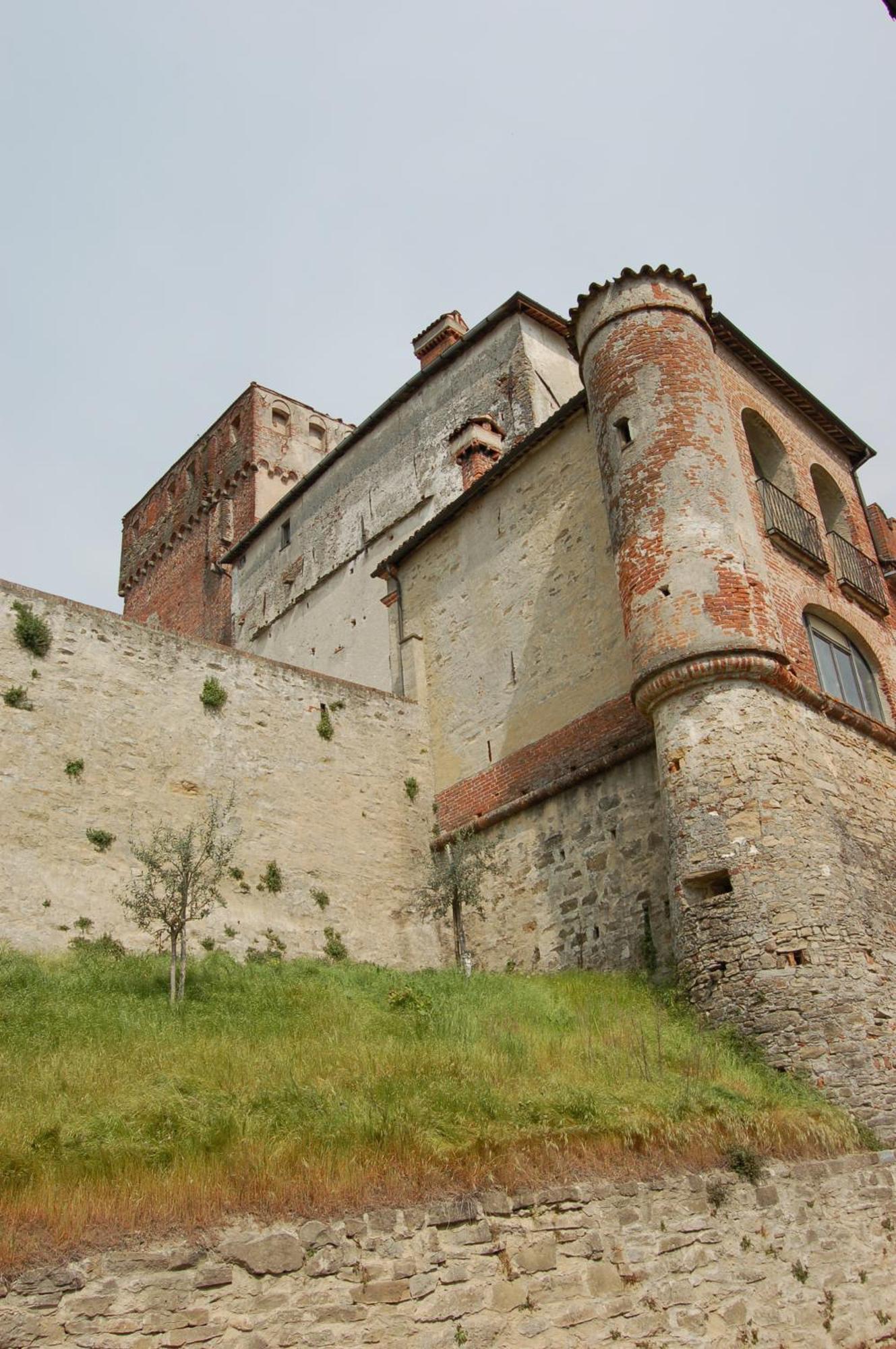 All'Ombra Del Castello Cigliè Exterior foto